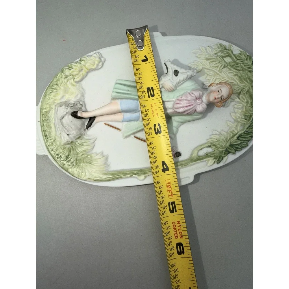Vintage Chase Occupied Japan Figural Wall Plaques Pair Hand Painted 6.5